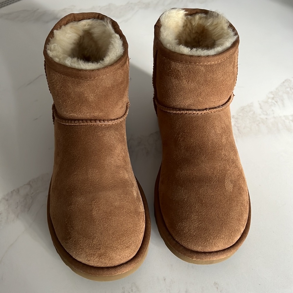 UGG Classic Mini II Boot - Chestnut, 7